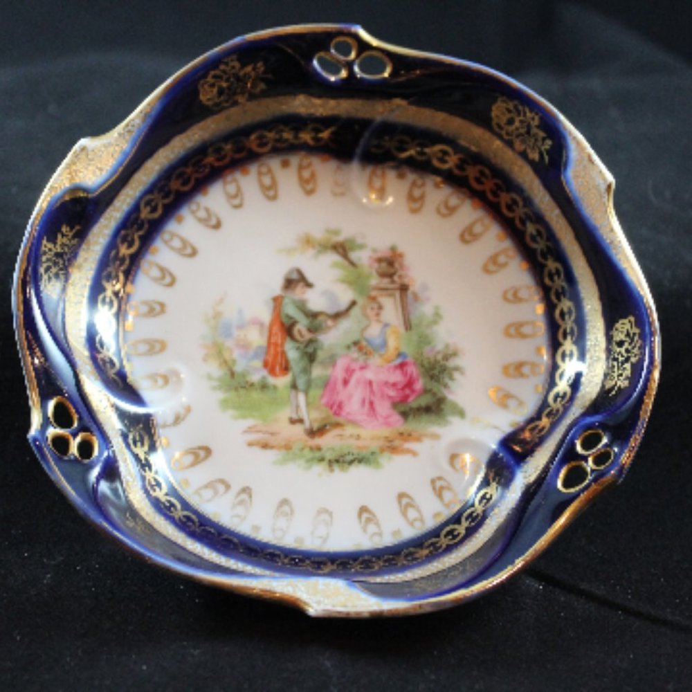 Ilmenau (Jlmenau) Graf von Henneberg Echt Kobalt Blue Candy Dish